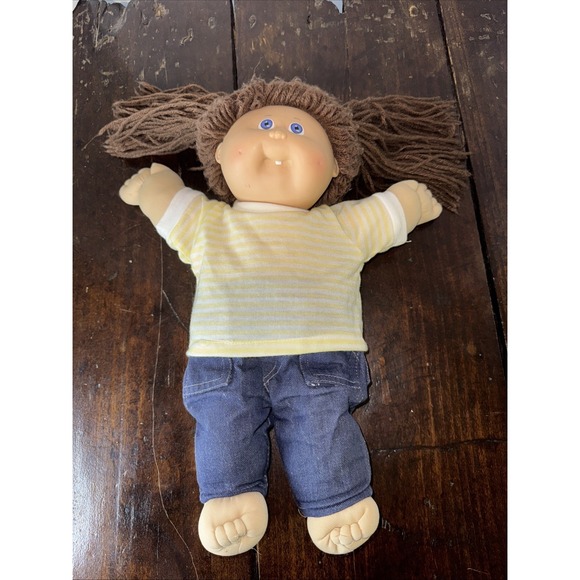 Vintage Cabbage Patch Doll! Girl, Brown Hair, Blue Eyes! 1985 - Picture 4 of 12